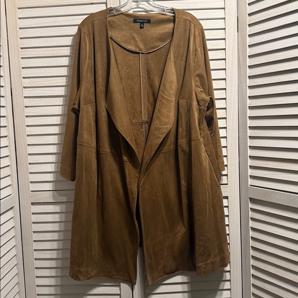 Faux Suede Open Front 3/4 Sleeve Topper/Duster. Size 2x